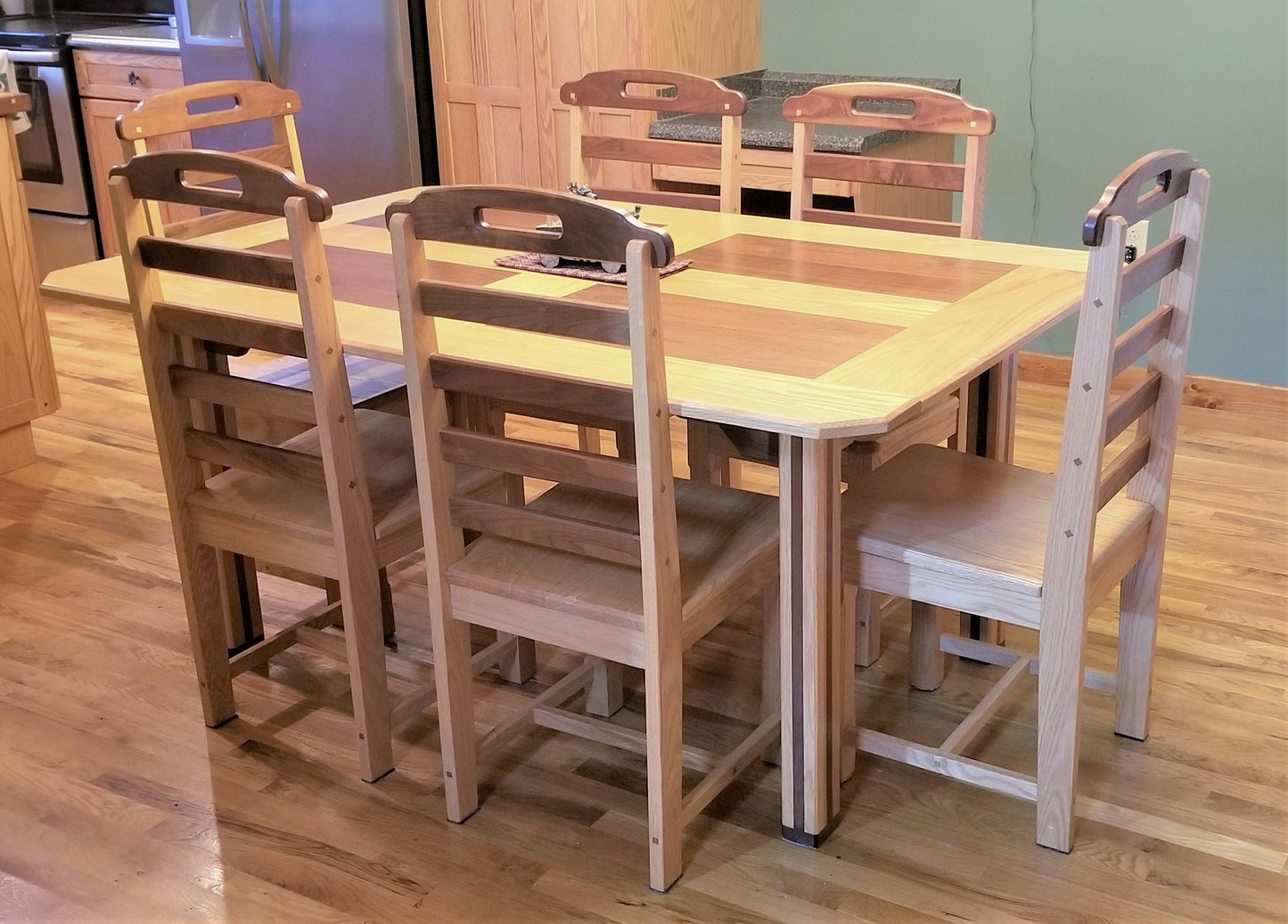 Homestead Dining Table